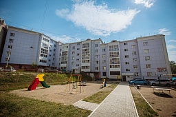 Группа жилых домов в м-не Университетский